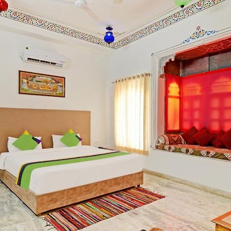 Hotel Treebo Khakhri Haveli Udajpur Zewnętrze zdjęcie